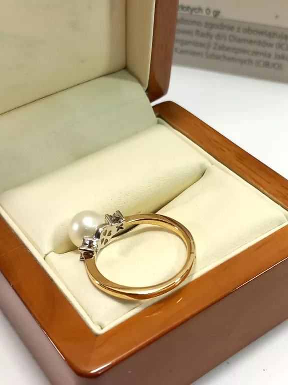 ZŁOTY PIERŚCIONEK Z PERŁĄ I DIAMENTAMI 0,08CT VS ROZMIAR - 13