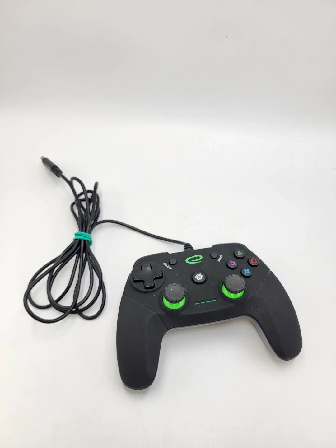 gamepad-pcps3-usb-vanquisher-esperanza-egg110k-hallera-3-wroclaw