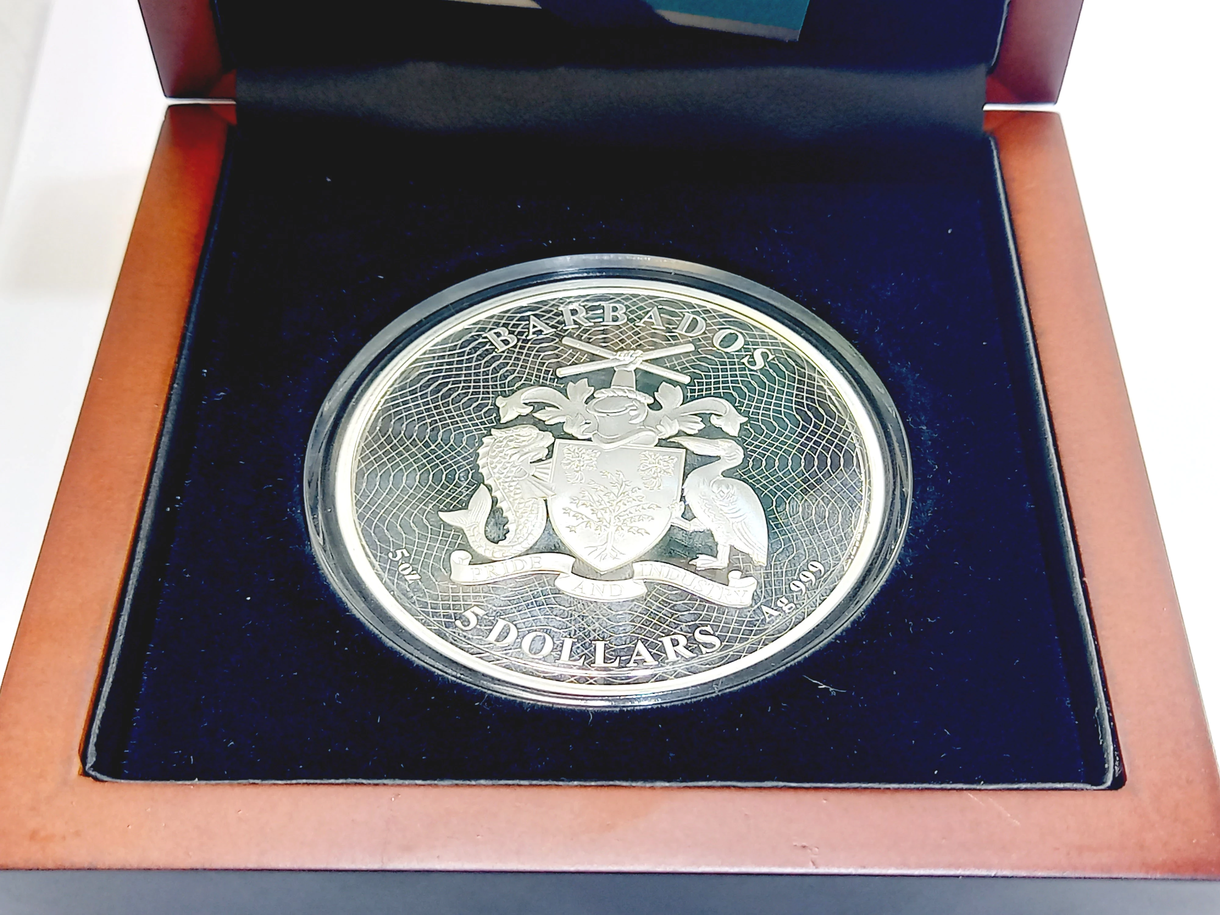 srebrna-moneta-barbados-5-dolarow-2022-dar-pomorza-masa-perlowa-kod-producenta-1254