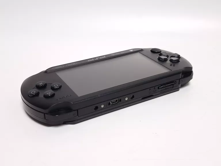 KONSOLA SONY PSP 32GB ZESTAW Z GRAMI