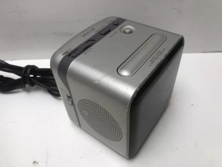 RADIO BUDZIK SONY