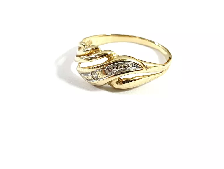 zloty-pierscionek-z-cyrkoniami-585-r10-warszawska-28-kwidzyn