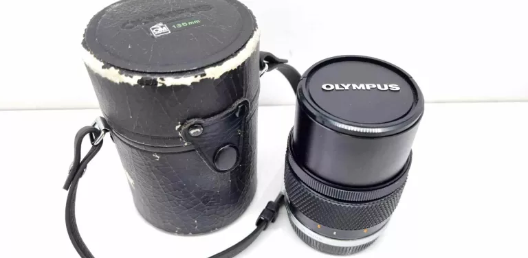 OBIEKTYW OLYMPUS UŻYWANY/ POKROWIEC