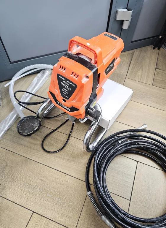 kraft-dele-kd1744-agregat-malarski-tlokowy-w-kartonie-dabrowskiego-493-poznan-ska-x