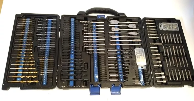 ZESTAW WIERTEŁ I BITÓW LUX-TOOLS 223SZT