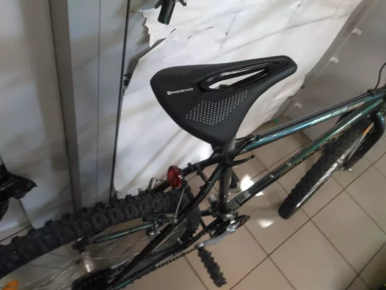 ROWER GÓRSKI GIANT BOULDER 550