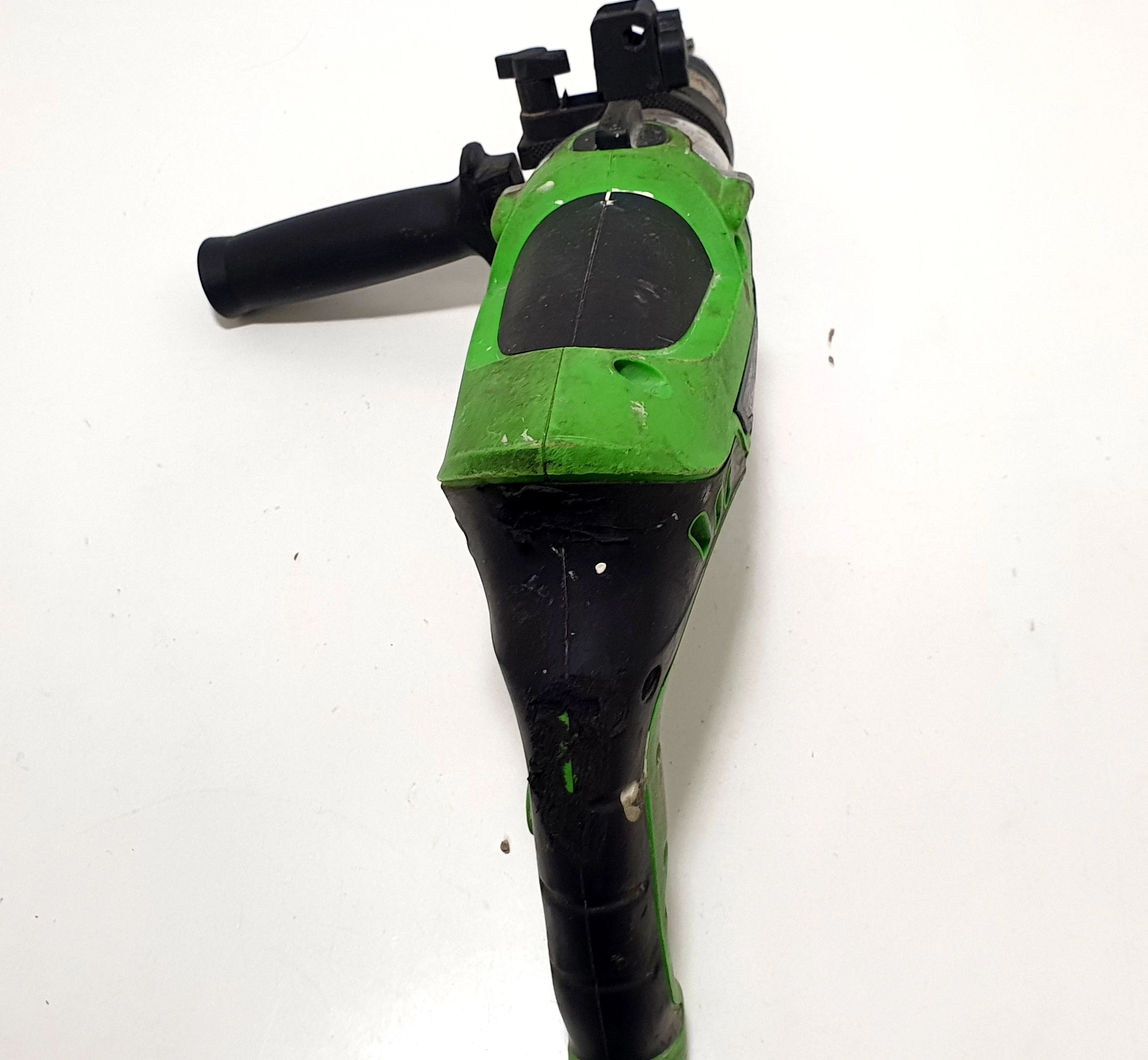 wiertarka-kawasaki-k-ed-e-850-nierowna-praca-silnika-typ-uchwytu-129629-1