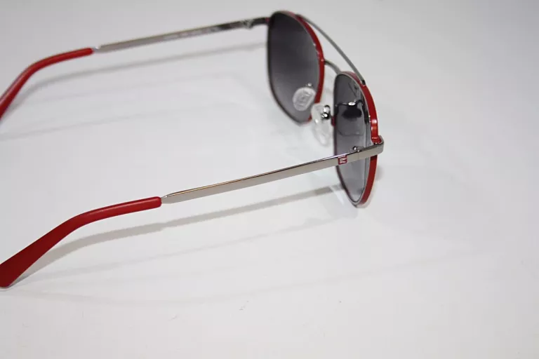 OKULARY  PRZECIWSŁONECZNE GUESS GU6946 06B