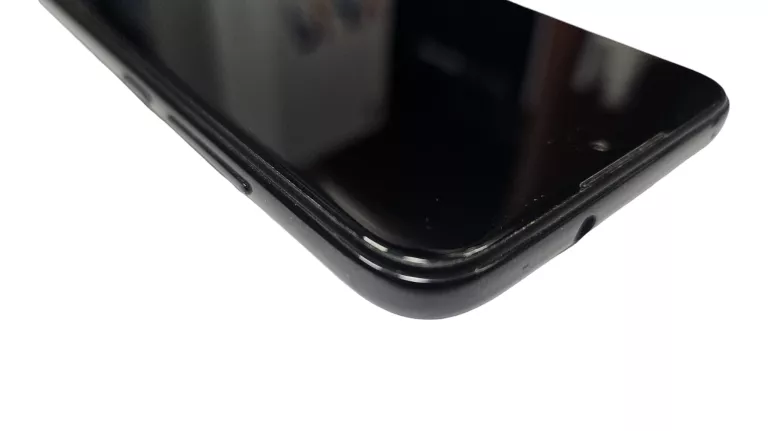 TELEFON XIAOMI MI PLAY 4GB/64GB