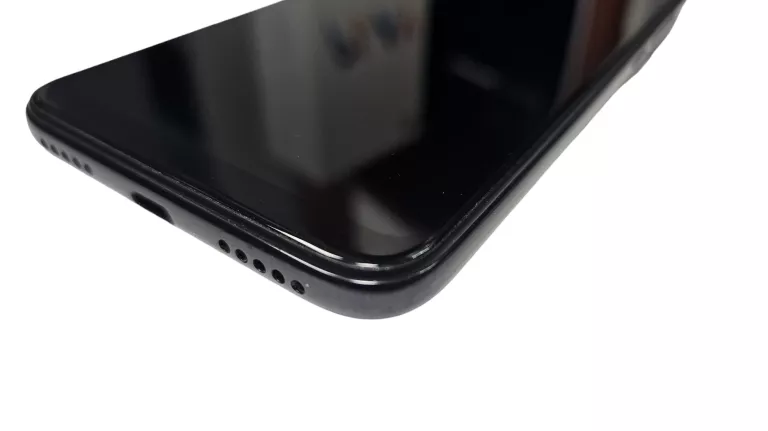 TELEFON XIAOMI MI PLAY 4GB/64GB