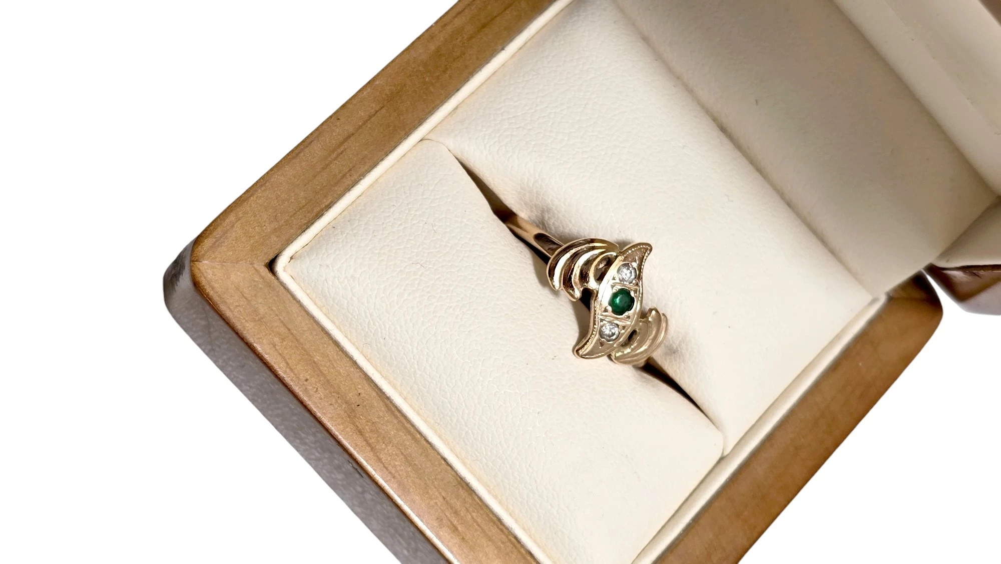 piekny-zloty-pierscionek-z-zielonym-oczkiem-p585-r16-230g-kolor-dominujacy-205826-225106