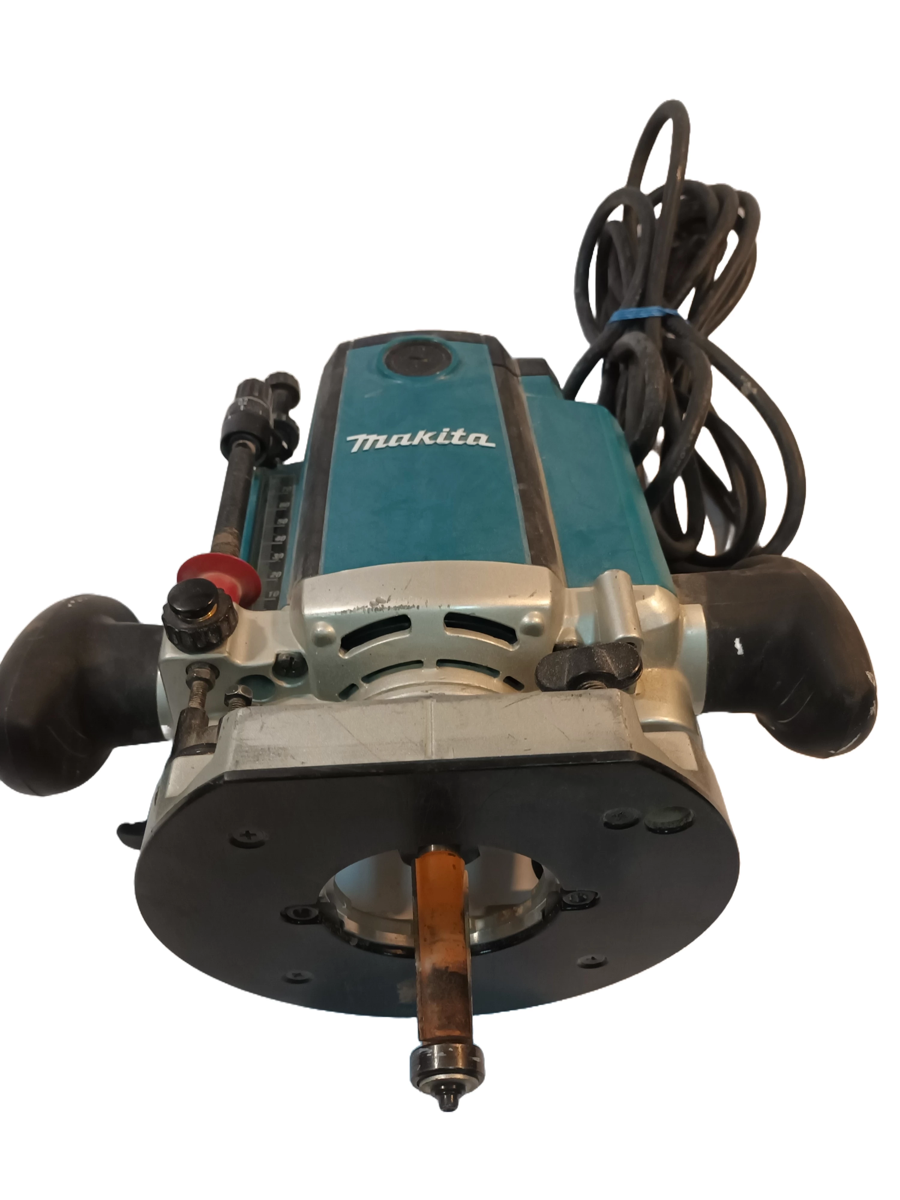 frezarka-gornowrzecionowa-makita-rp1801f-napiecie-zasilania-23000