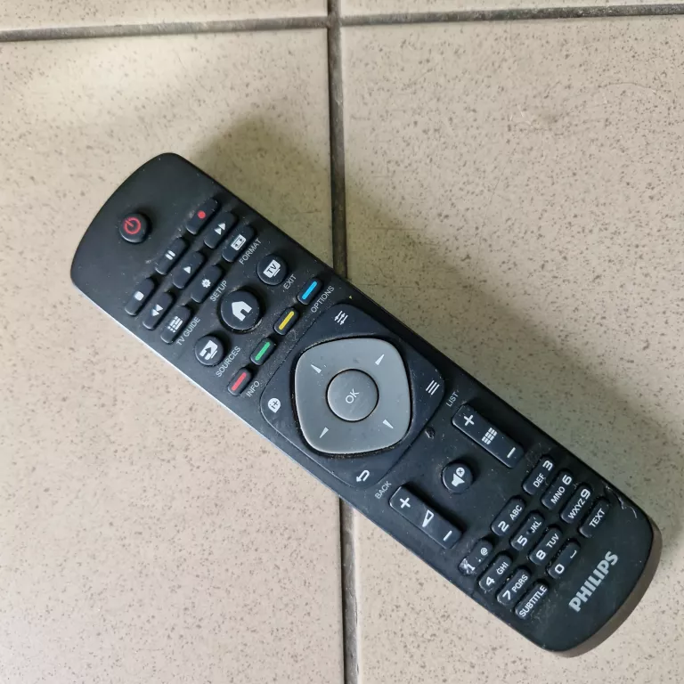 TELEWIZOR PHILIPS 49PFS4131 + PILOT