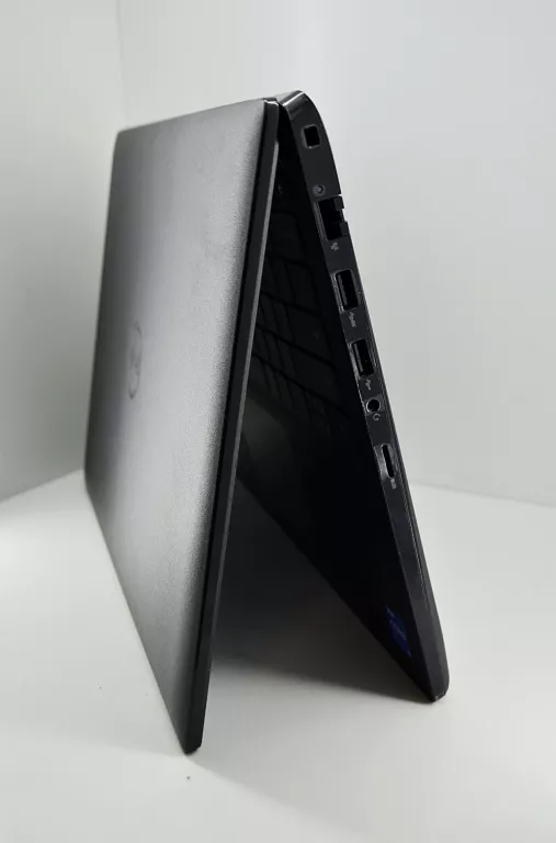 laptop-dell-latitude-3420-14-intel-core-i5-8-gb-256-gb-przekatna-ekranu-1400