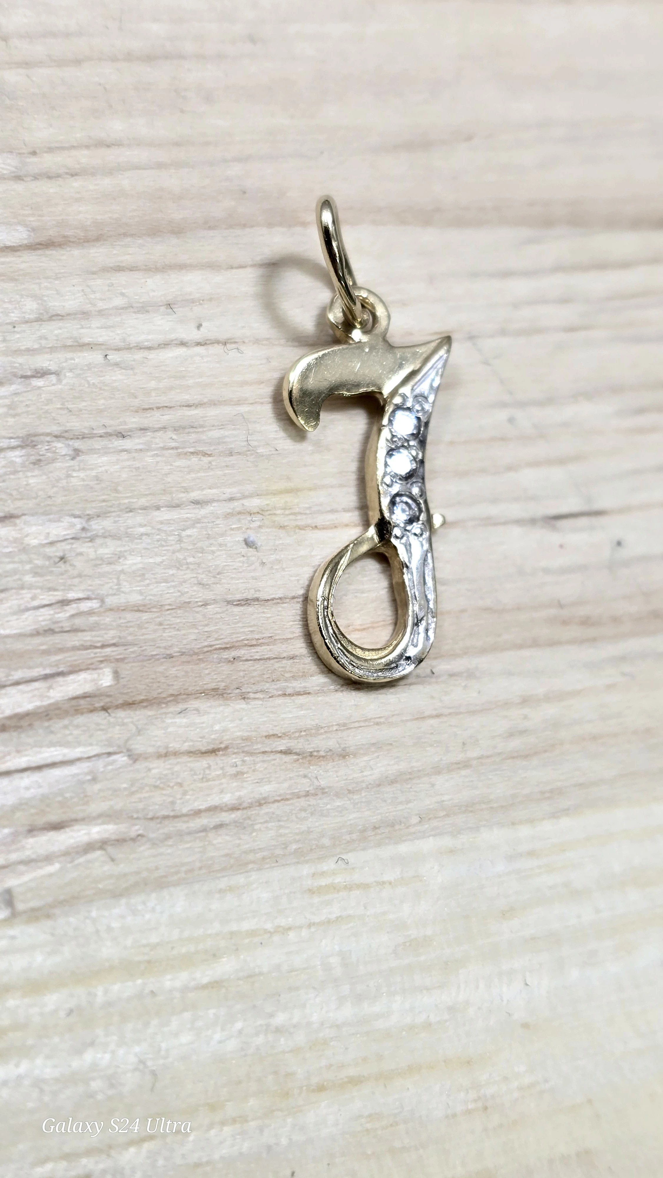 zlota-zawieszka-j-z-cyrkoniami-p585-068g-rodzaj-2205-2