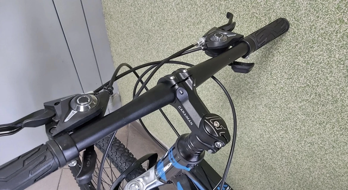 rower-caraiman-niebiesko-czarny-mtb-26-cali-aluminium-21-biegow-okazja-amortyzacja-129291-1