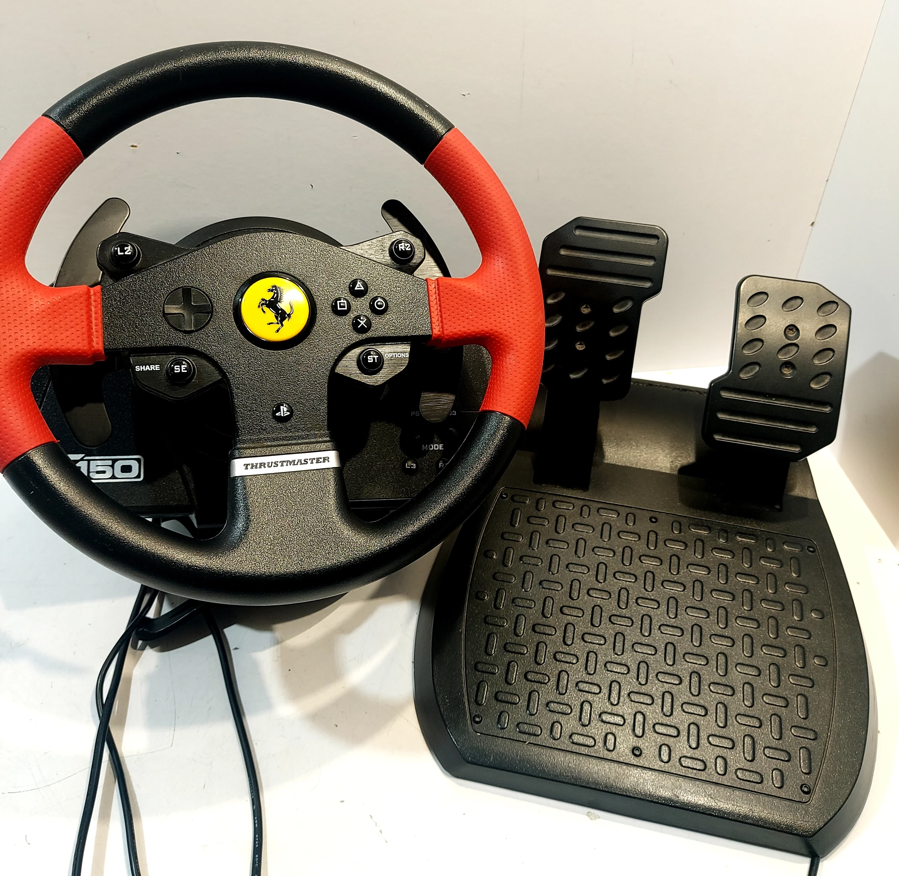 kierownica-thrustmaster-ferrari-edition-t150-kilinskiego-16-sokolow-podlaski