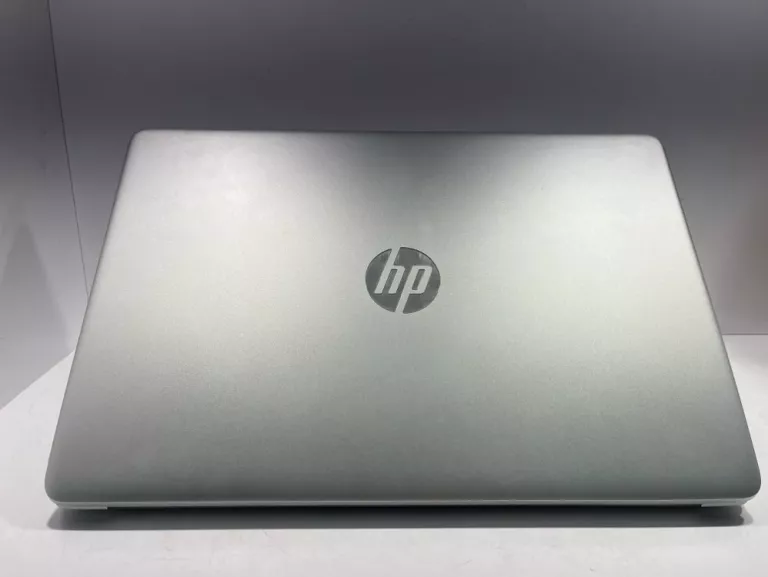 LAPTOP HP 15S-EQ2120NW 8GB/AMD RYZEN 5