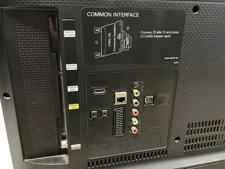 TELEWIZOR SAMSUNG UE32H5500AW