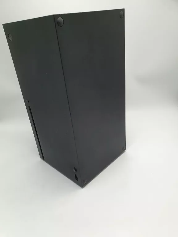 KONSOLA MICROSOFT XBOX SERIES X