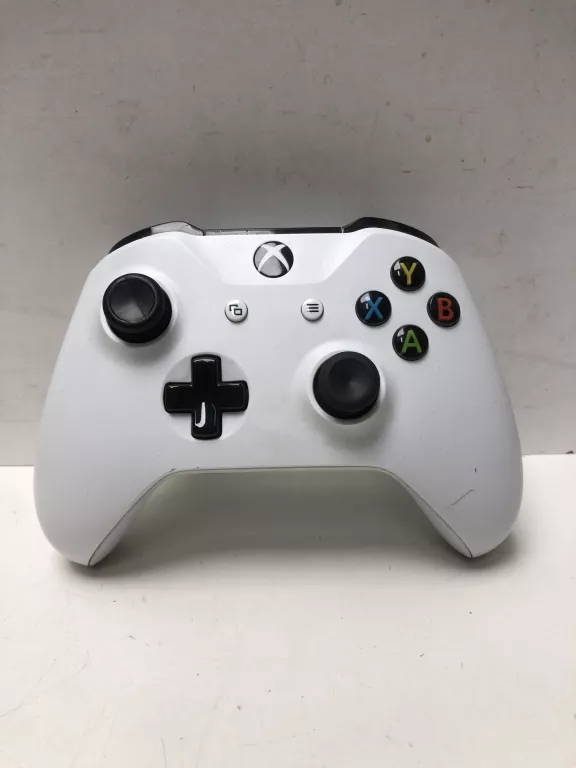 PAD XBOX ONE 1708 BIALY