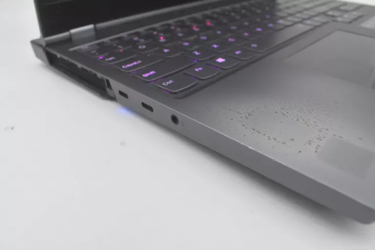 LAPTOP LENOVO LEGION 7 I7-10750H/16GB RAM/RTX2060/1TB SSD #OPIS