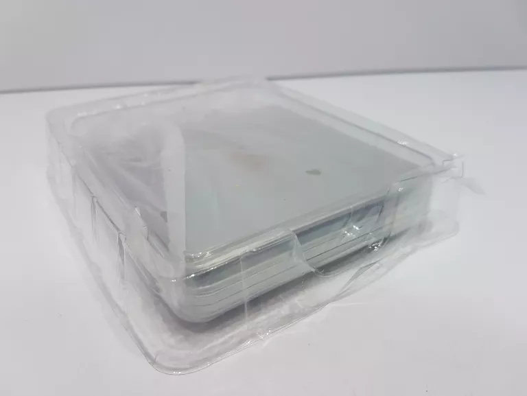 CHWARES MINI WAGA KUCHENNA