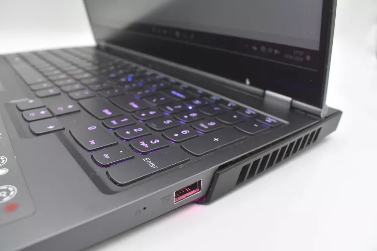 LAPTOP LENOVO LEGION 7 I7-10750H/16GB RAM/RTX2060/1TB SSD #OPIS
