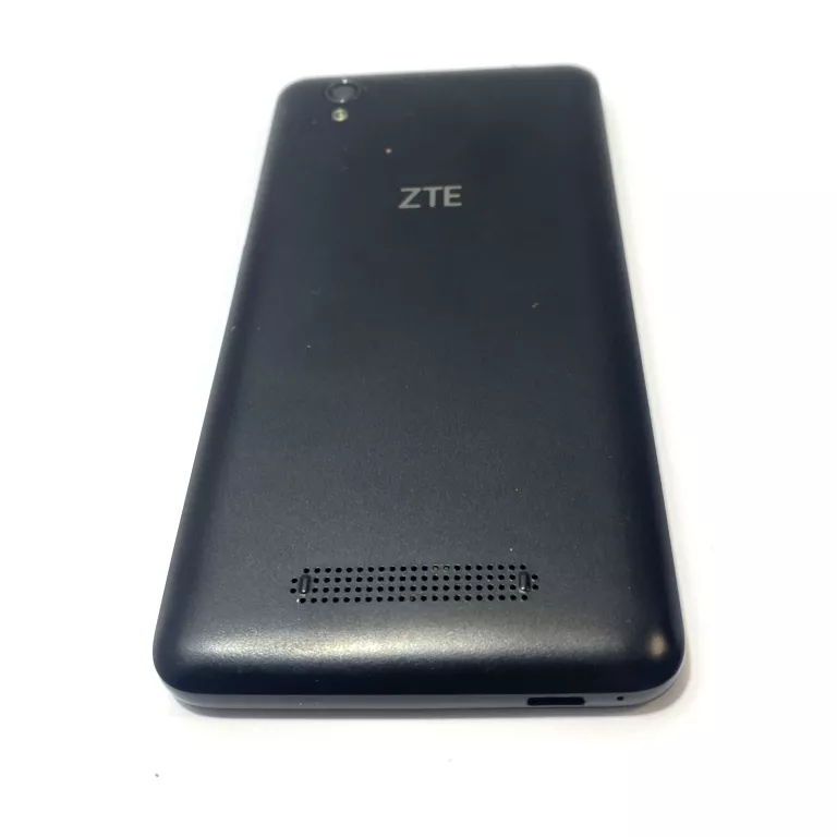 TELEFON ZTE BLADE A452