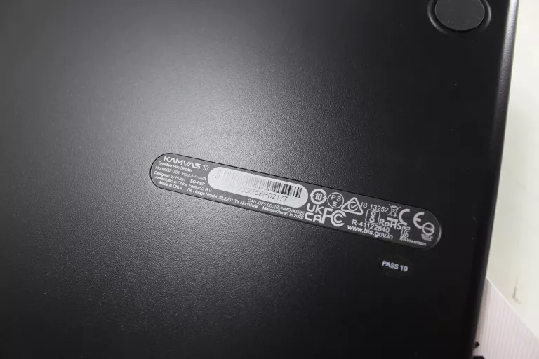TABLET GRAFICZNY HUION KAMVAS 13 KMPL GWARANCJA
