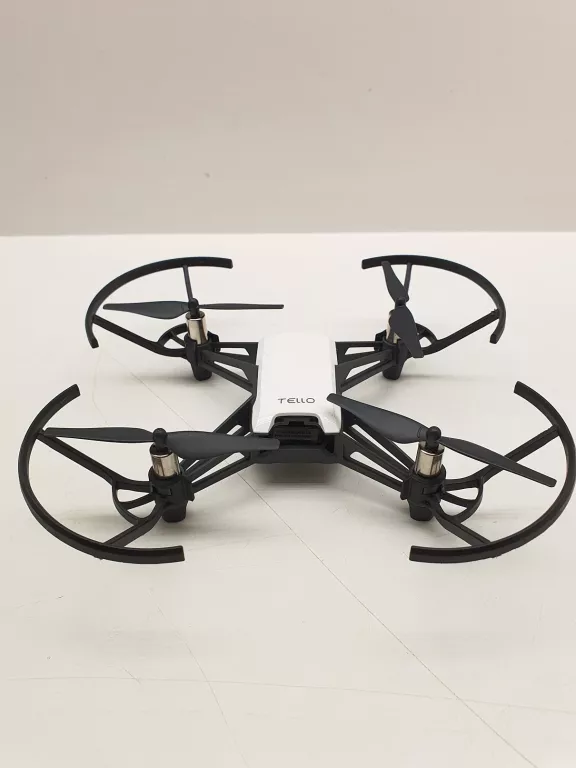 DRON DJI TELLO RYZE INTEL 13 MINUT LOTU 5MPIX 720P ZASIĘG 100M 80G 1100 MA