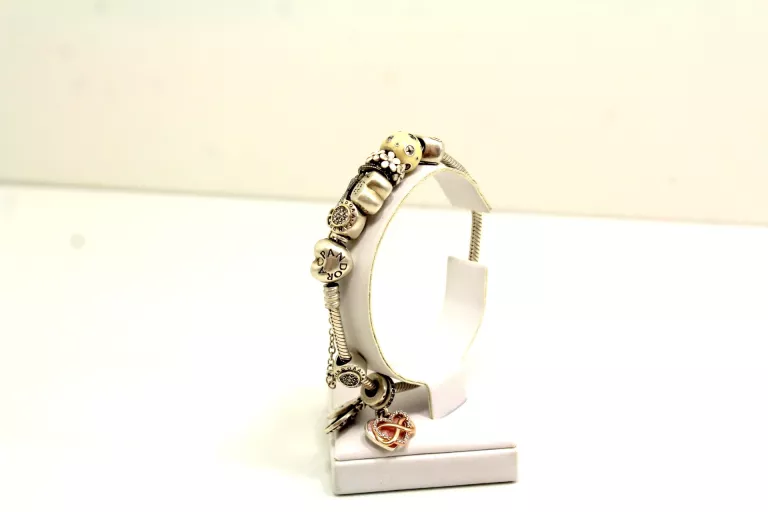 bransoletka-pandora-8-charmsow-185cm-aleje-jerozolimskie-33-warszawa-boonum