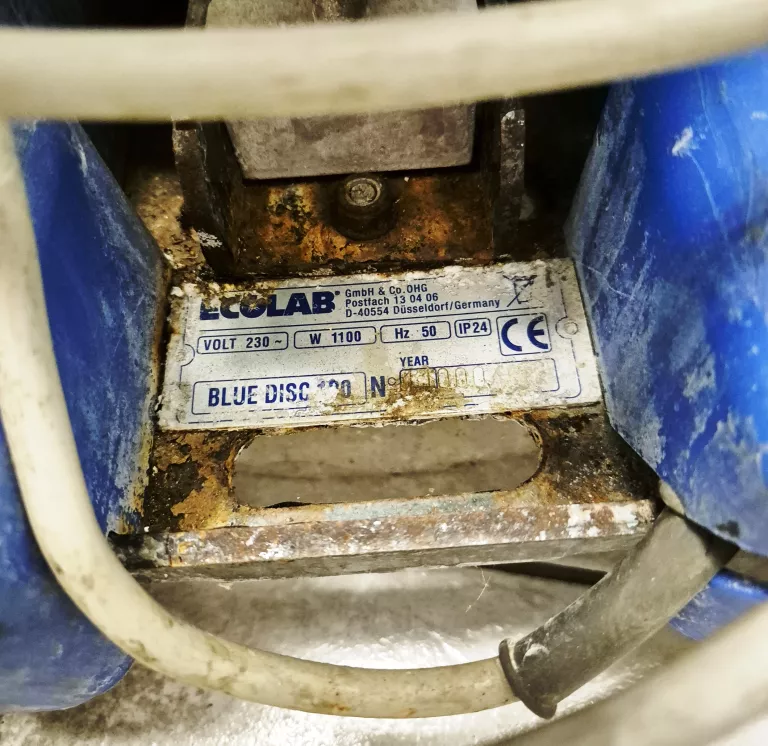 PROFESIONALNA MYJKA DO PODŁÓG ECOLAB BLUE DISC 180 DO NAPRAWY