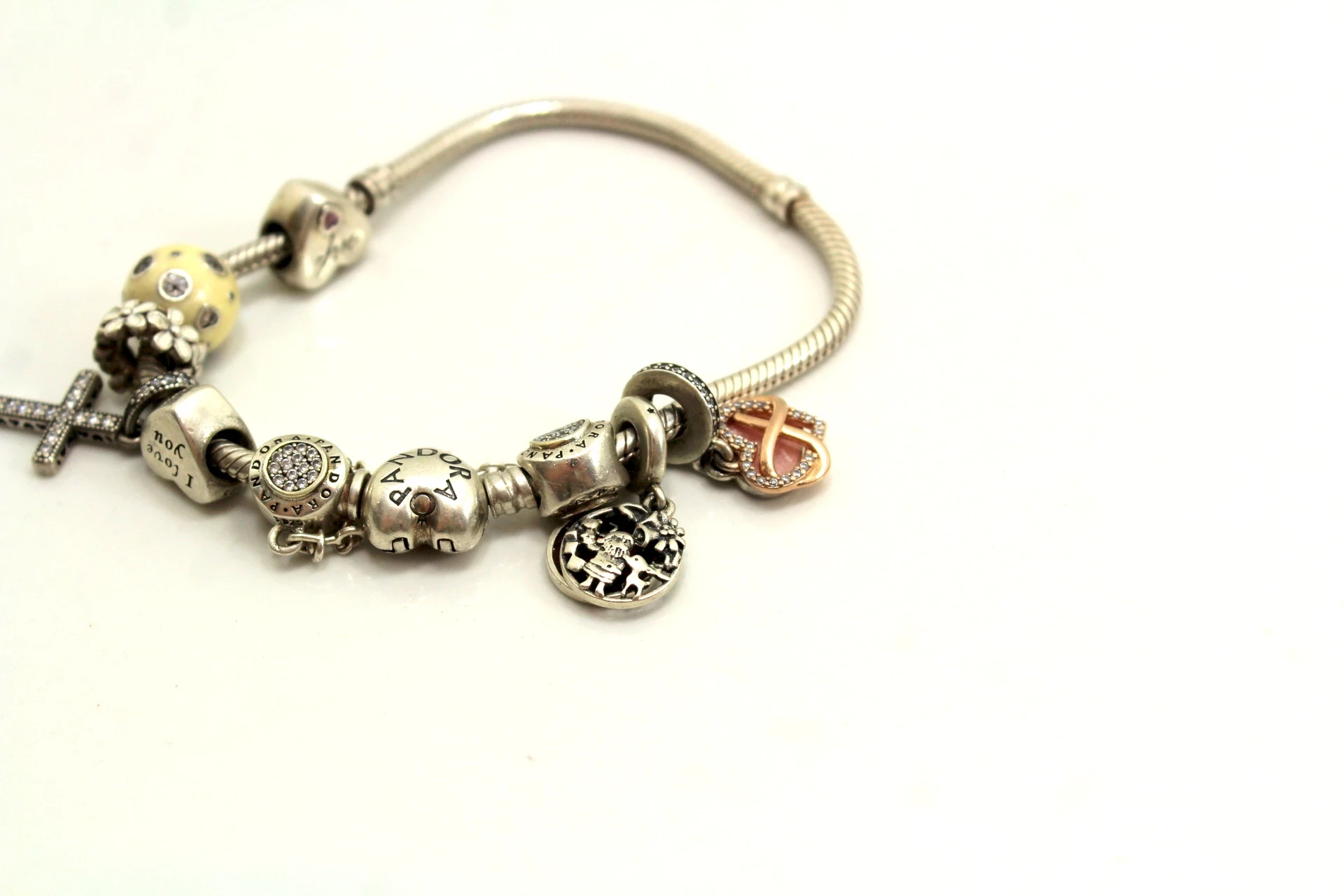 bransoletka-pandora-8-charmsow-185cm-rodzaj-wyrob-jubilerski