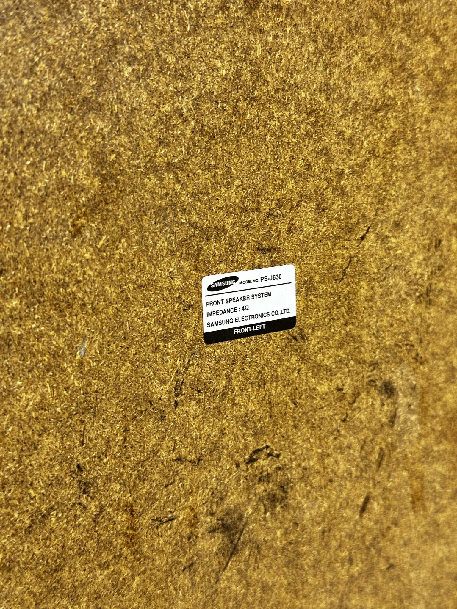 wieza-samsung-mx-j630-uszkodzona-rodzaj-odtwarzanych-nosnikow-226238-1