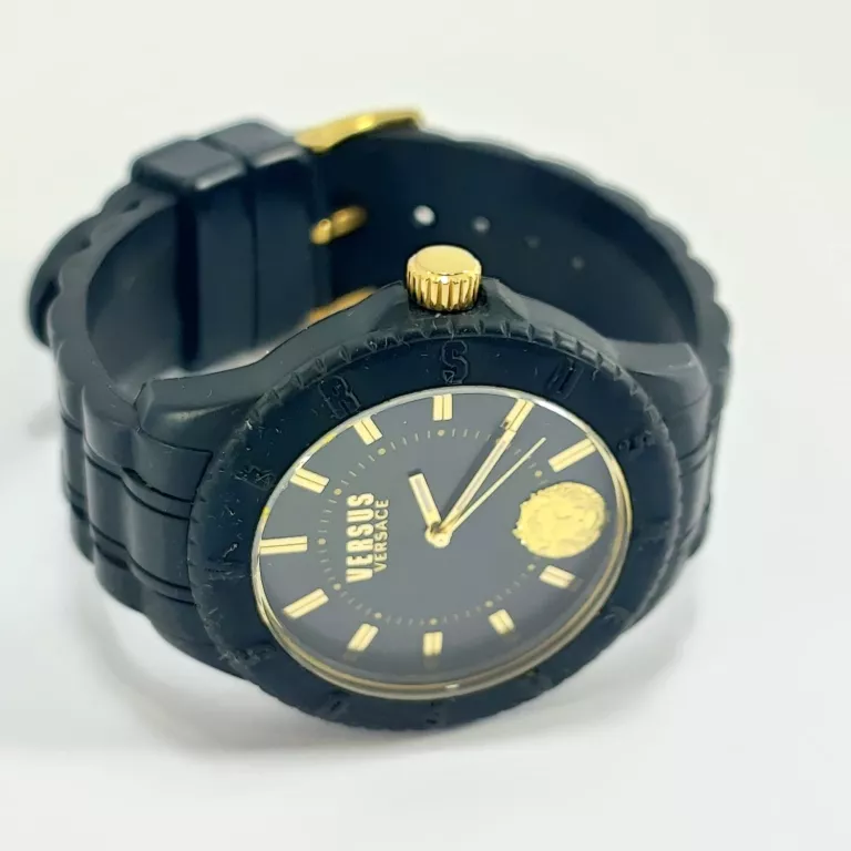 ZEGAREK VERSUS VERSACE TOKYO BLACK VSPOY0118