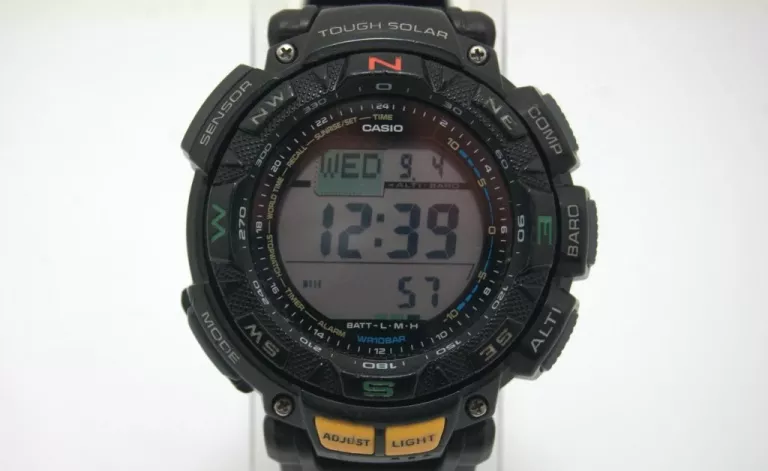 ZEGAREK CASIO PROTREK PRG-240-1ER