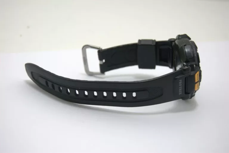 ZEGAREK CASIO PROTREK PRG-240-1ER
