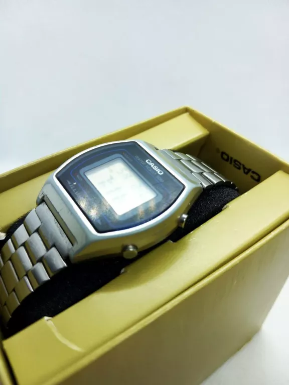 ZEGAREK ELEKTRONICZNY CASIO B640W RETRO