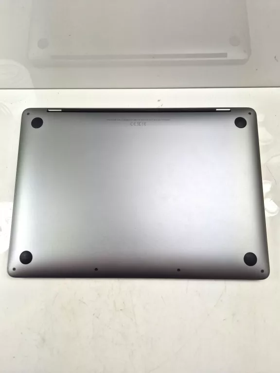 LAPTOP MACBOOK PRO 13 M1 (2020) 13,3 " APPLE M 16 GB / 512 GB