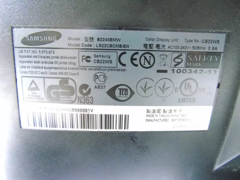 MONITOR SAMSUNG 22" SYNCMASTER B2240 + OKABLOWANIE