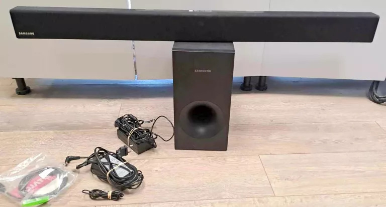 SOUNDBAR SAMSUNG HW-K360 +OKABLOWANIE (BEZ PILOTA)