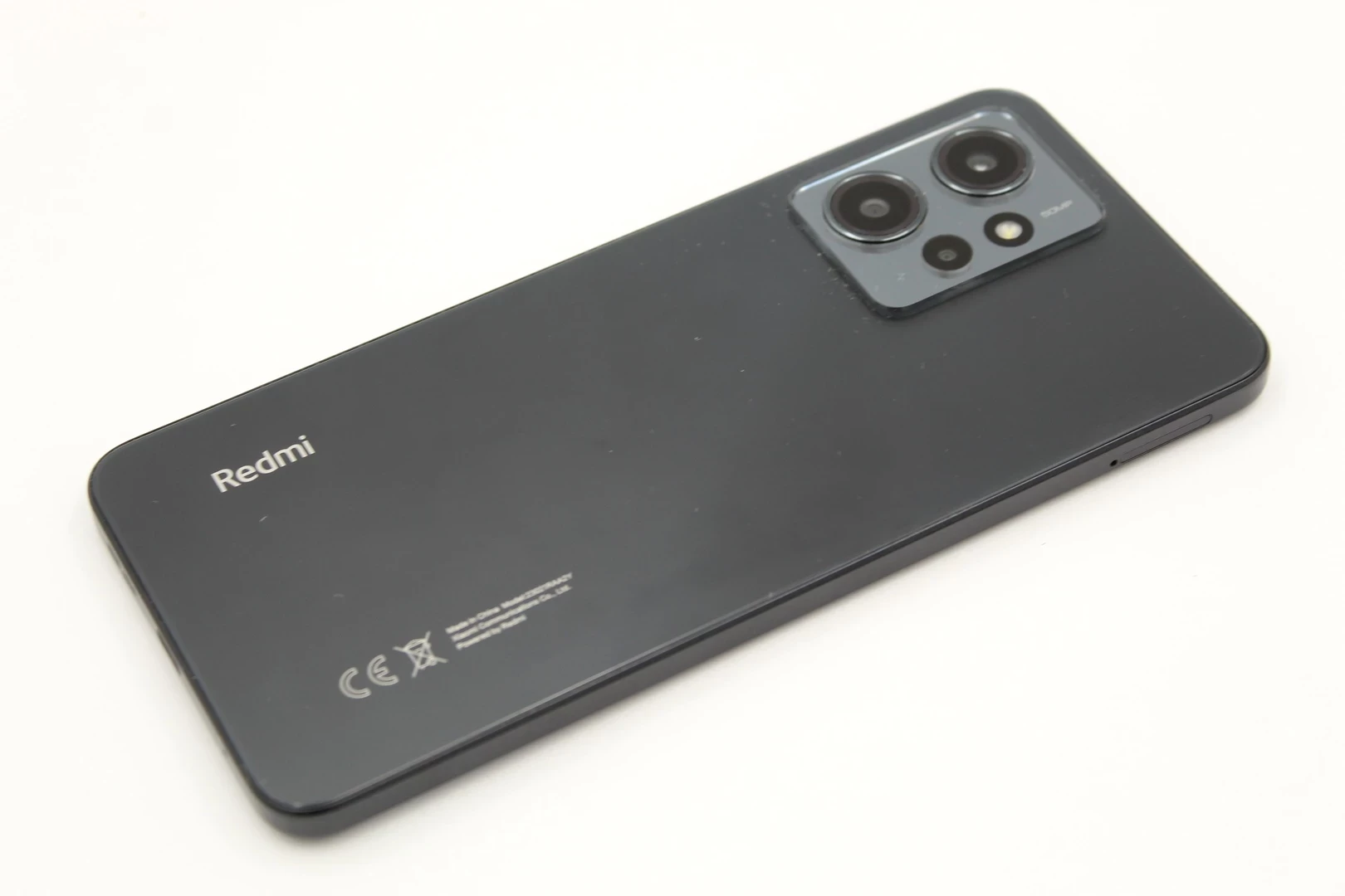 telefon-xiaomi-redmi-note-12-opis-typ-smartfon