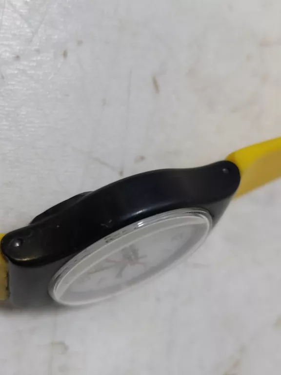 zegarek-swatch-s008-wodoszczelnosc-30m-wr30