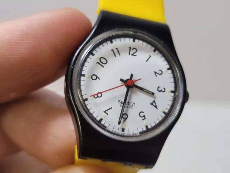 zegarek-swatch-s008-osiedle-niepodleglosci-1-krakow