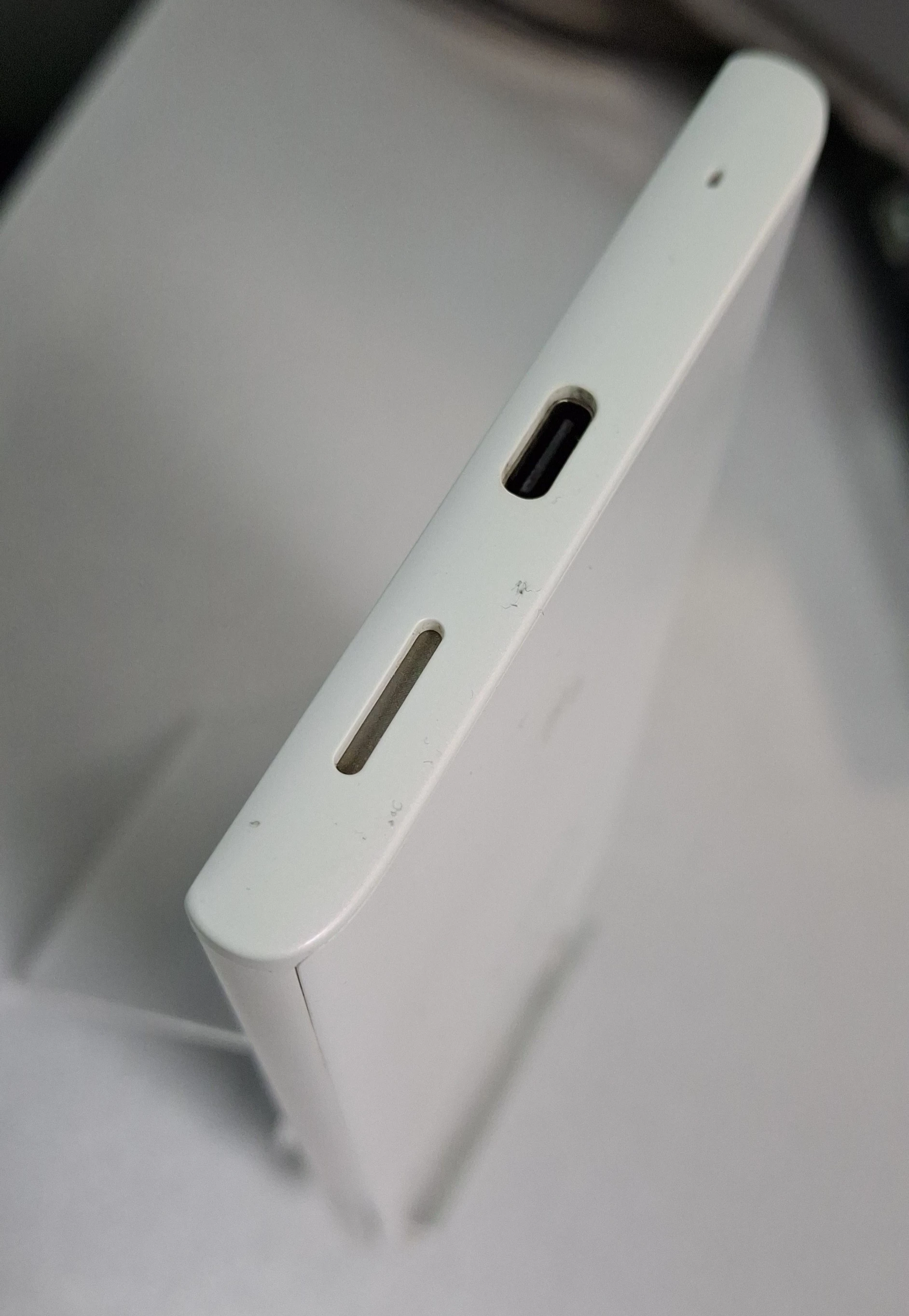 telefon-sony-g3311-2-gb16-gb-typ-smartfon