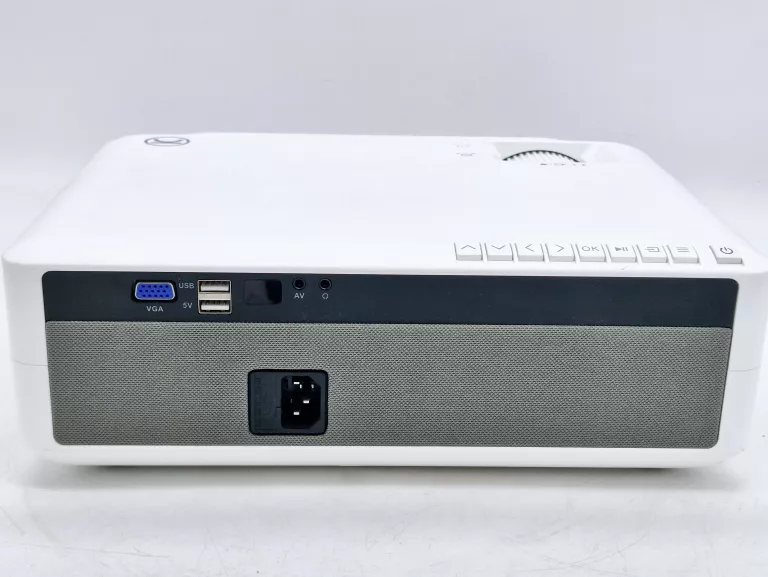 PROJEKTOR VANKYO PERFORMANCE V630
