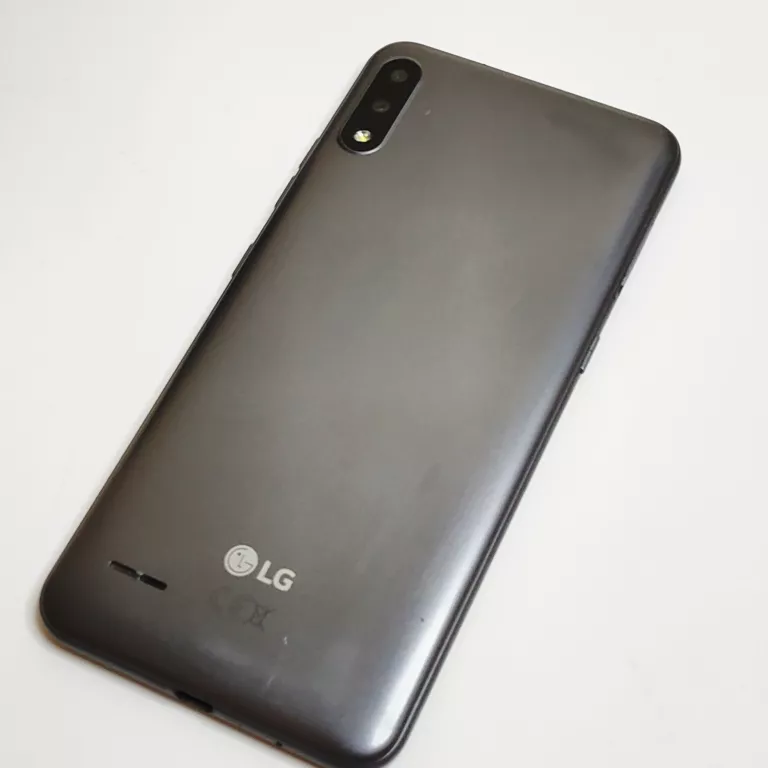 TELEFON SMARTFON LG K22
