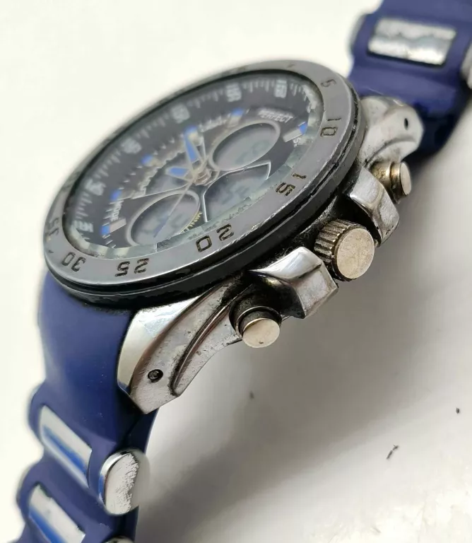 ZEGAREK PERFECT A809