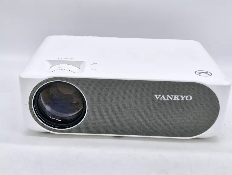 PROJEKTOR VANKYO PERFORMANCE V630